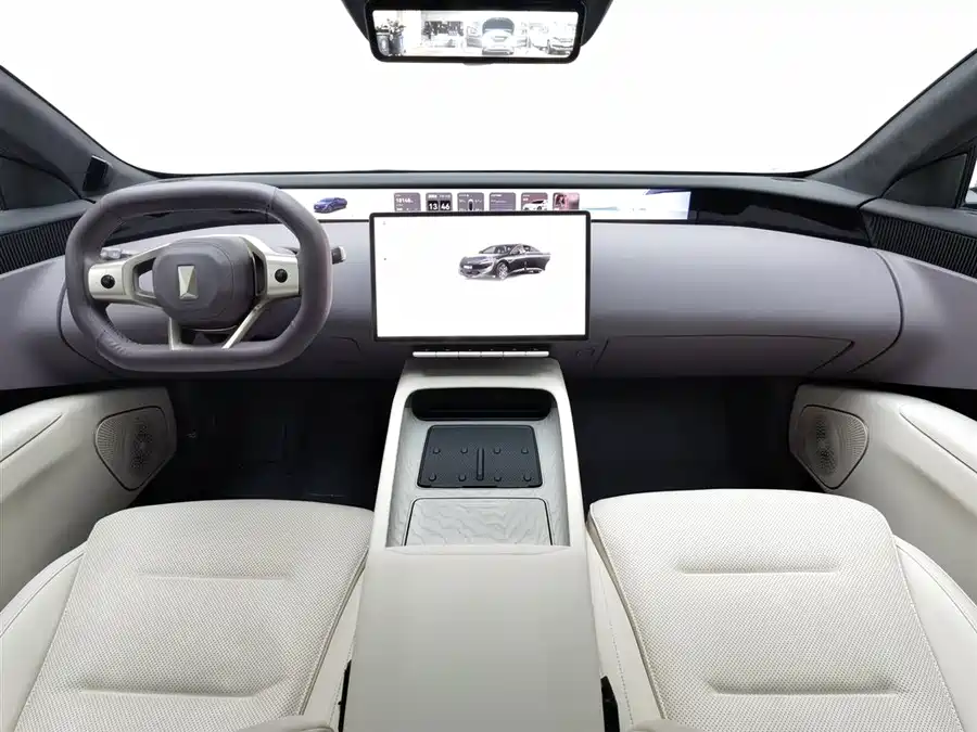 Used Avita 12 2024 facelift 700 triple laser rear drive luxury version