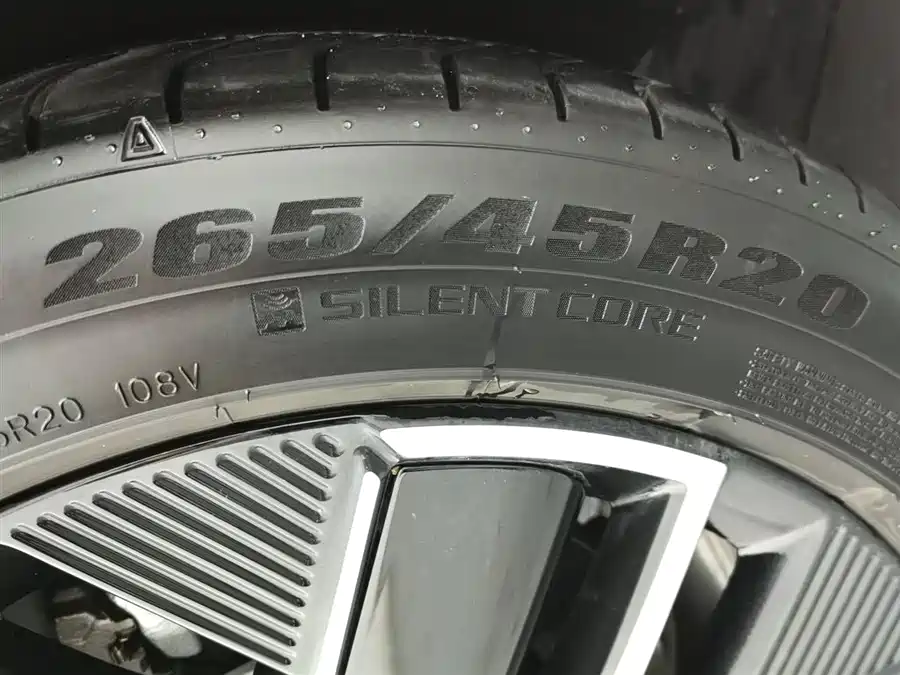 Used Avita 12 2024 facelift 700 triple laser rear drive luxury version