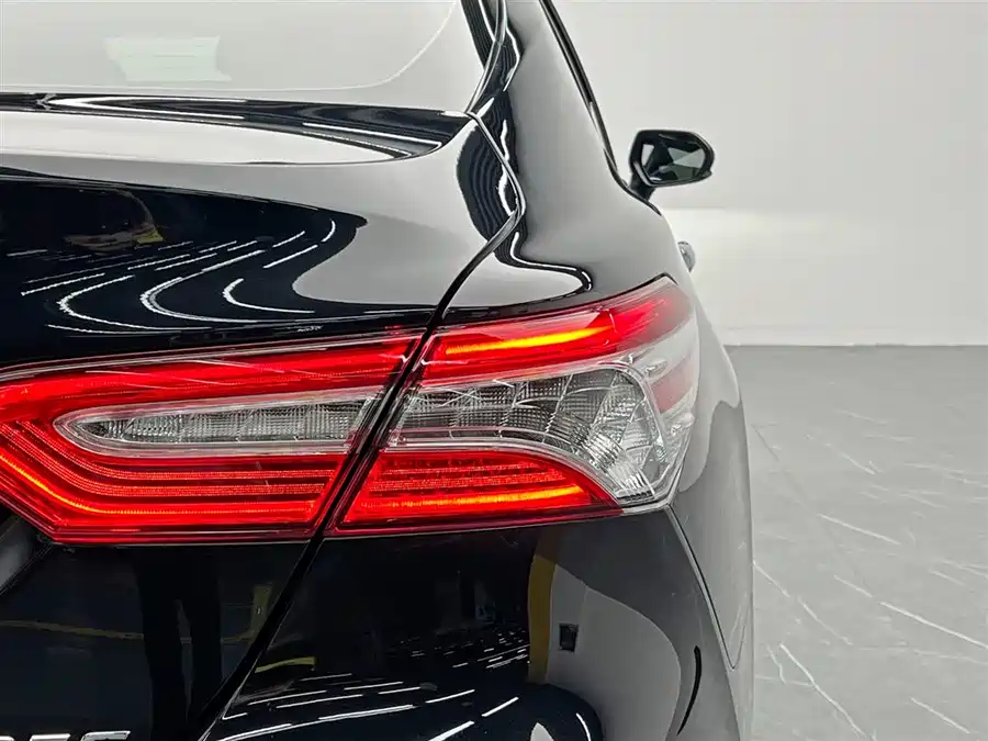 900x675_0_q87_c42_autohomecar__ChtpWGlQzCKAG5LcAAHtkBDbdEo530.jpg.webp Used Camry 2021 2.5G Deluxe Edition