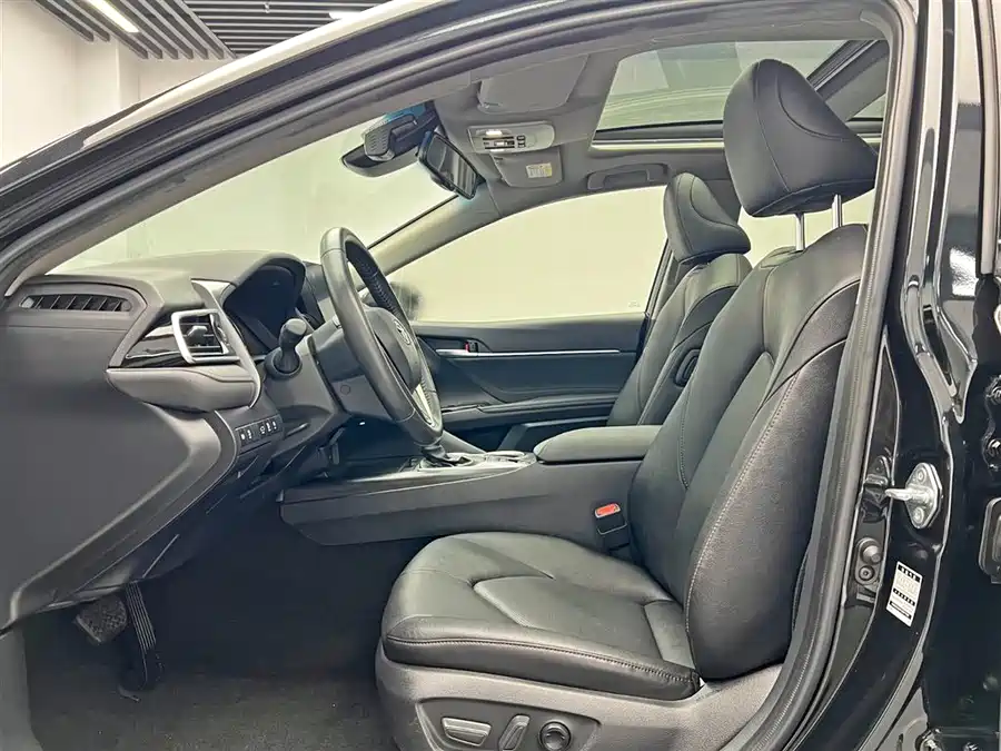900x675_0_q87_c42_autohomecar__ChtpWGlQzCKAb_8hAAJOVEqejLU794.jpg.webp Used Camry 2021 2.5G Deluxe Edition