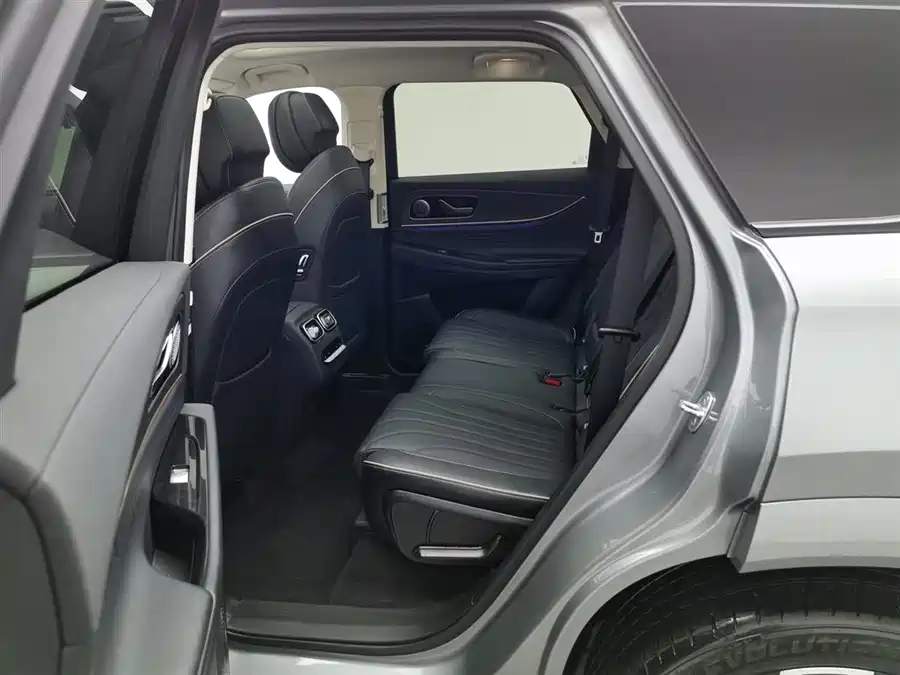 Used Tiggo 9 2023 2.0T dual-clutch two-wheel drive luxury version 5 seats