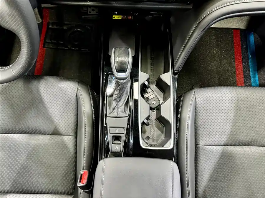 900x675_0_q87_c42_autohomecar__ChtpWGlY6HOAHIrJAALXZHOgII4467.jpg.webp Used Camry 2026 Dual Engine 2.0HSE Sports Lite Edition
