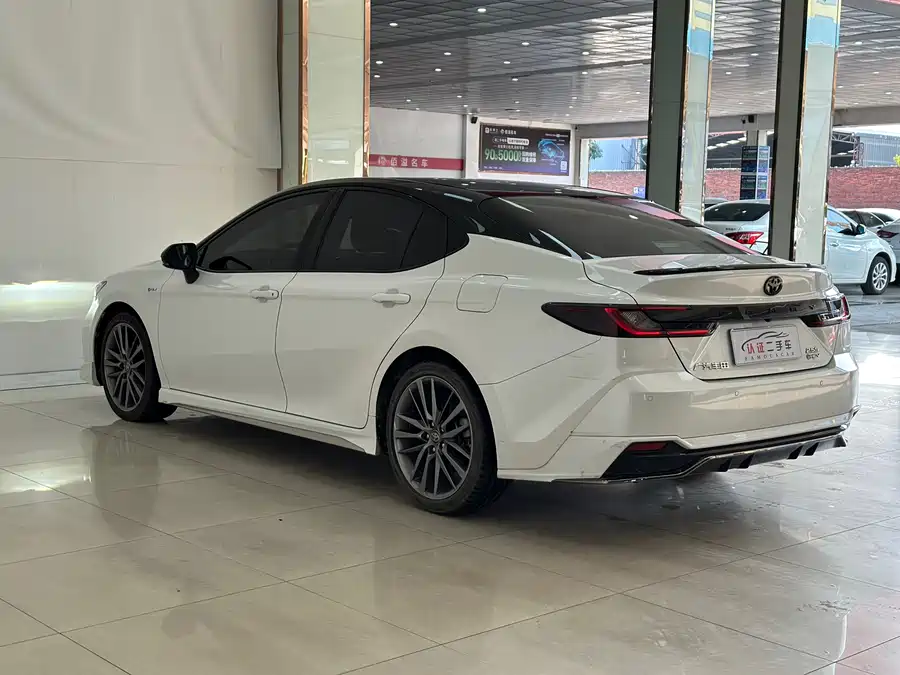 900x675_0_q87_c42_autohomecar__ChtpWGldDRuAW57tAAf24lkevq8730.jpg.webp Used Camry 2024 Dual Engine 2.5HXS Sports Plus Edition