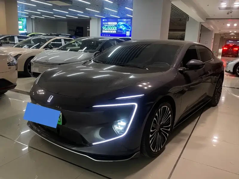 Used Avita 12 2023 650 triple laser four-wheel drive performance version