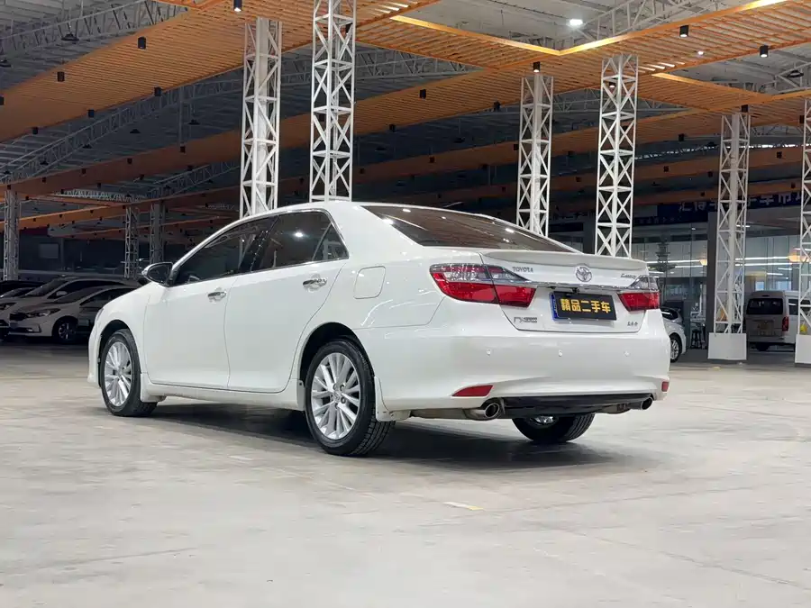 900x675_0_q87_c42_autohomecar__ChtpWGlga-eAC5VDAAWKd-xlZ2Q277.jpg.webp Used Camry 2015 2.5G Deluxe Navigation Edition