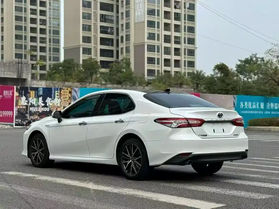 900x675_0_q87_c42_autohomecar__ChtpWGlga_SASQ8fAAXOFqSQ5Bo250.jpg.webp Used Camry 2021 Shuangqing 2.5HG Deluxe Edition