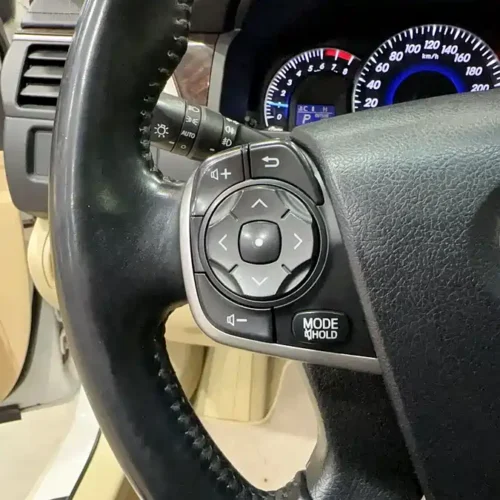 900x675_0_q87_c42_autohomecar__ChtpWGlga_SAbgmqAAXR6C1mtnY457.jpg.webp Used Camry 2015 2.5G Deluxe Navigation Edition