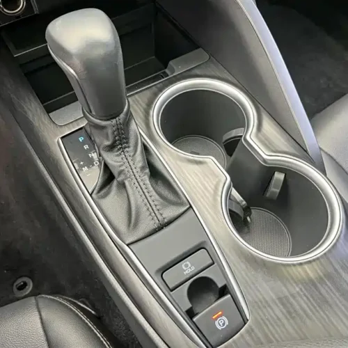 900x675_0_q87_c42_autohomecar__ChtpWGlktwKAd_H-AAIxPRlpEHA142.jpg.webp Used Camry 2023 2.0G Deluxe Edition