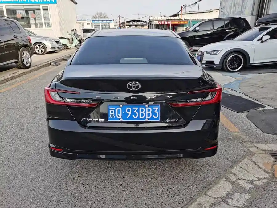 Used Camry 2024 2.0GVP Deluxe Edition