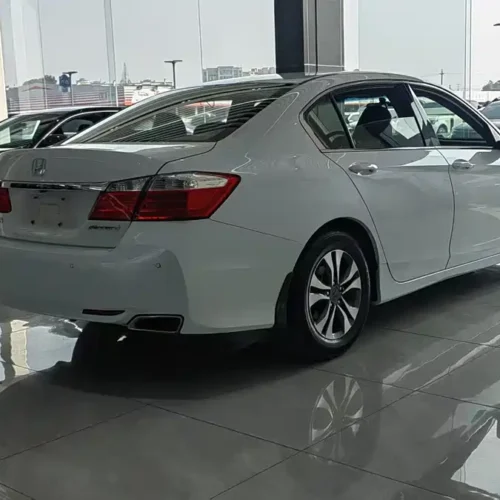 900x675_0_q87_c42_autohomecar__ChtpWGlnKfOAXaDDAAMlMiAfBmo475.jpg.webp Used Accord 2014 2.0L EXN Deluxe Navigation Edition