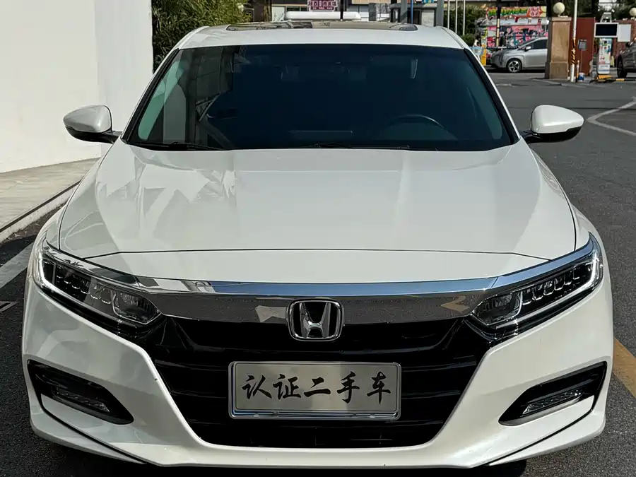 900x675_0_q87_c42_autohomecar__ChtpWGlvmm2AbpWpAArvOW2MBWQ343.jpg.webp Used Accord 2018 260TURBO Deluxe Edition National VI