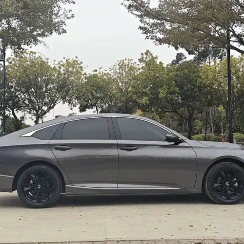 900x675_0_q87_c42_autohomecar__ChtpWGlxnn2AQcDCAAvQr4g6Dsw667.jpg.webp Used Accord 2021 260TURBO Luxury Starry Sky Limited Edition