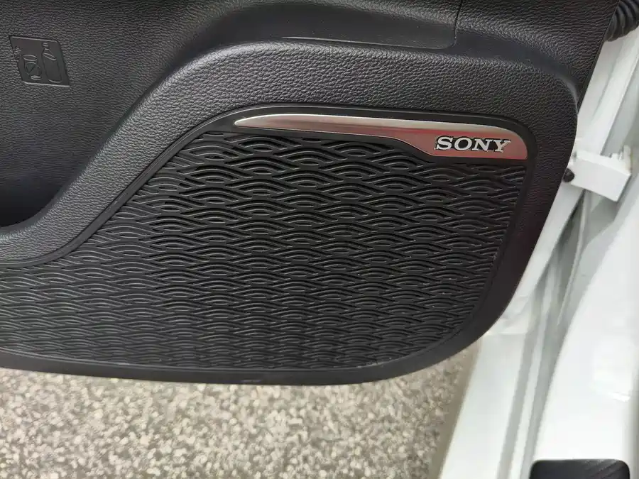 900x675_0_q87_c42_autohomecar__ChxknGh98tKAEnGPAAfPx1Wru38667.jpg.webp Used Chery Arrizo 8 2022 1.6T DCT Ya