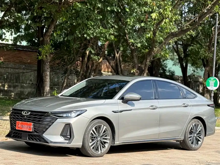 900x675_0_q87_c42_autohomecar__ChxpV2j06b2ARl-1AAo05W4GYB4726.jpg.webp Used Chery Arrizo 8 2023 high-energy version 2.0T DCT Chi