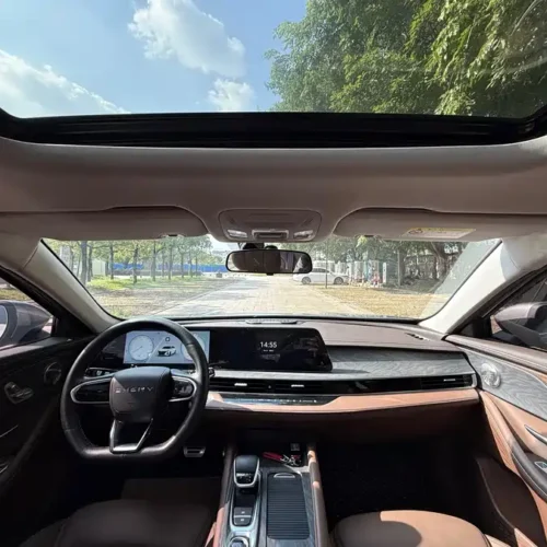900x675_0_q87_c42_autohomecar__ChxpV2j06cOAE-xNAArX6Ft24ME554.jpg.webp Used Chery Arrizo 8 2023 high-energy version 2.0T DCT Chi
