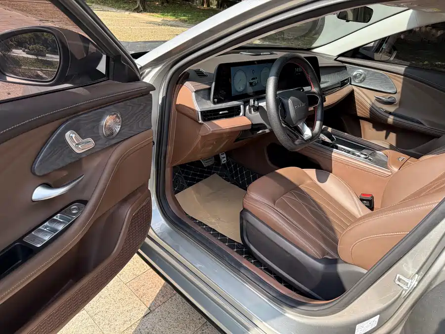 900x675_0_q87_c42_autohomecar__ChxpV2j06ceAMpVyAAtx-eTQQQg323.jpg.webp Used Chery Arrizo 8 2023 high-energy version 2.0T DCT Chi