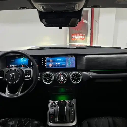 900x675_0_q87_c42_autohomecar__ChxpV2j0owqAPxBCAAGF2BqX3a0457.jpg.webp Used GWM Tank 300 2021 Off-Road Version 2.0T Challenger
