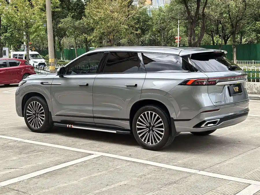 900x675_0_q87_c42_autohomecar__ChxpV2j4Oo-ARVIDAAyFzp8qyOU123.jpg.webp Used Tiggo 9 2025 2.0T dual-clutch two-wheel drive luxury version 7 seats