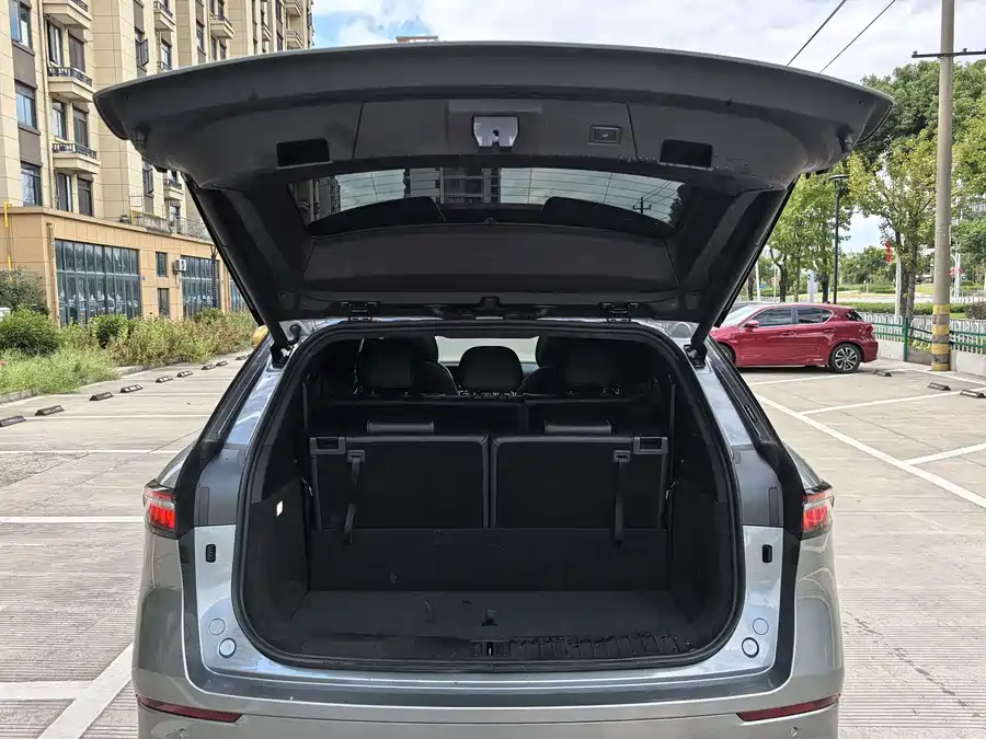 900x675_0_q87_c42_autohomecar__ChxpV2j4Oo6AaEoKAAbAQufF5GA296.jpg.webp Used Tiggo 9 2025 2.0T dual-clutch two-wheel drive luxury version 7 seats
