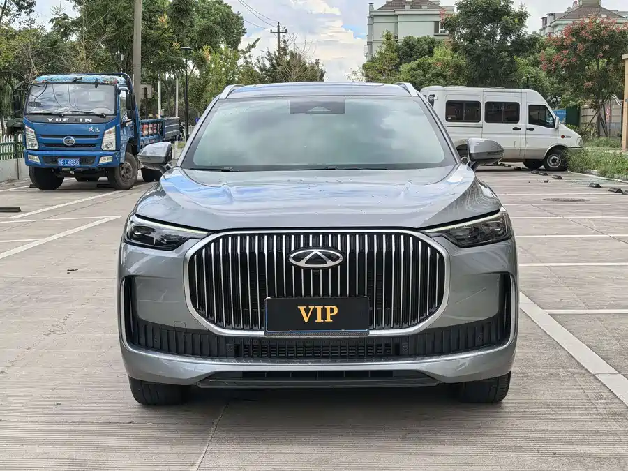 900x675_0_q87_c42_autohomecar__ChxpV2j4OoSAOuFEAAjJyO8WTe8182.jpg.webp Used Tiggo 9 2025 2.0T dual-clutch two-wheel drive luxury version 7 seats