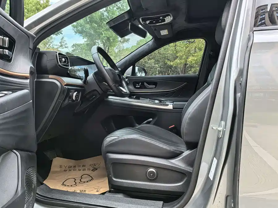 900x675_0_q87_c42_autohomecar__ChxpV2j4OoWATWArAAXhMDoAajY407.jpg.webp Used Tiggo 9 2025 2.0T dual-clutch two-wheel drive luxury version 7 seats