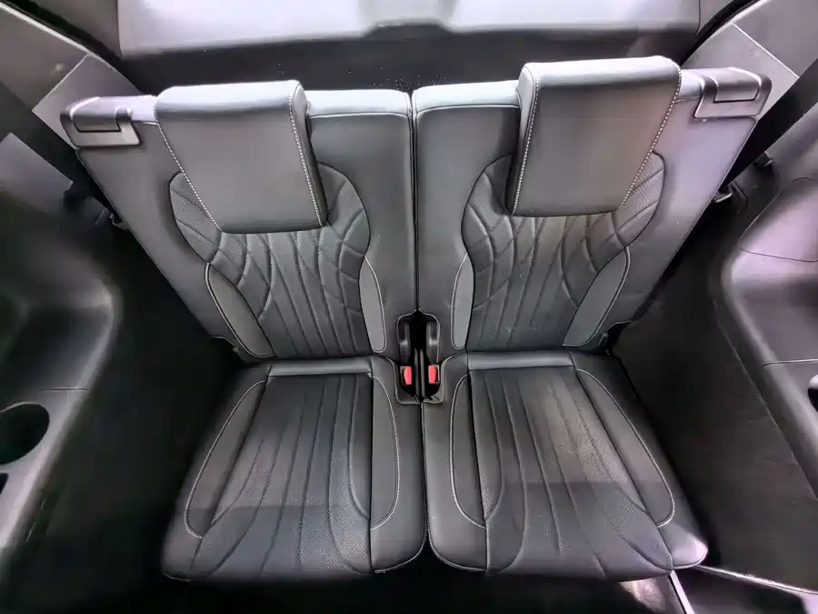 900x675_0_q87_c42_autohomecar__ChxpV2j4OoeAQ41ZAAKsJ8TOarU040.jpg.webp Used Tiggo 9 2025 2.0T dual-clutch two-wheel drive luxury version 7 seats