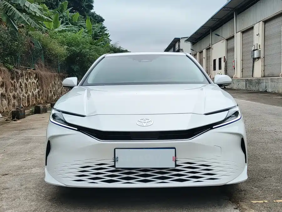 900x675_0_q87_c42_autohomecar__ChxpV2kT92GAXbY9AAoNaT_7m7A246.jpg.webp Used Camry 2024 2.0GVP Deluxe Edition