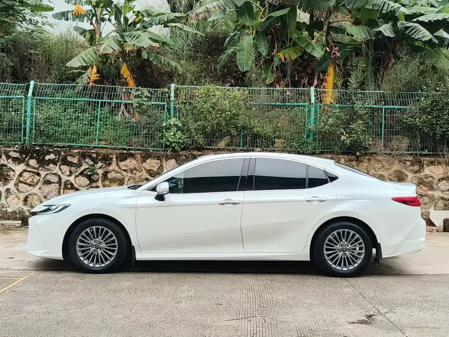 900x675_0_q87_c42_autohomecar__ChxpV2kT92GAaxlyABATLlAnpVI935.jpg.webp Used Camry 2024 2.0GVP Deluxe Edition