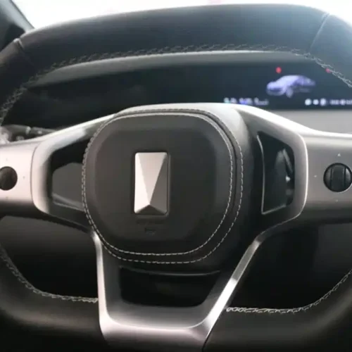 900x675_0_q87_c42_autohomecar__ChxpV2kWs7OAOlGMAAEvbOIvIPw566.jpg.webp Used Avita 12 2025 Ultra range extended version