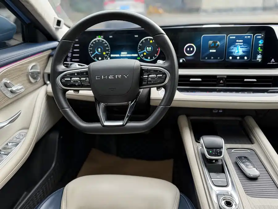 900x675_0_q87_c42_autohomecar__ChxpV2koU4mAS7qsAAf_nK6a93U880.jpg.webp Used Chery Arrizo 8 2022 1.6T DCT Zhen