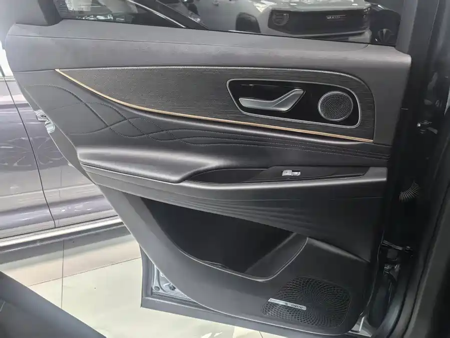 900x675_0_q87_c42_autohomecar__ChxpV2kvlueAJexBAAJrhbGN1Xg697.jpg.webp Used Tiggo 9 2023 2.0T dual-clutch two-wheel drive luxury version 7 seats