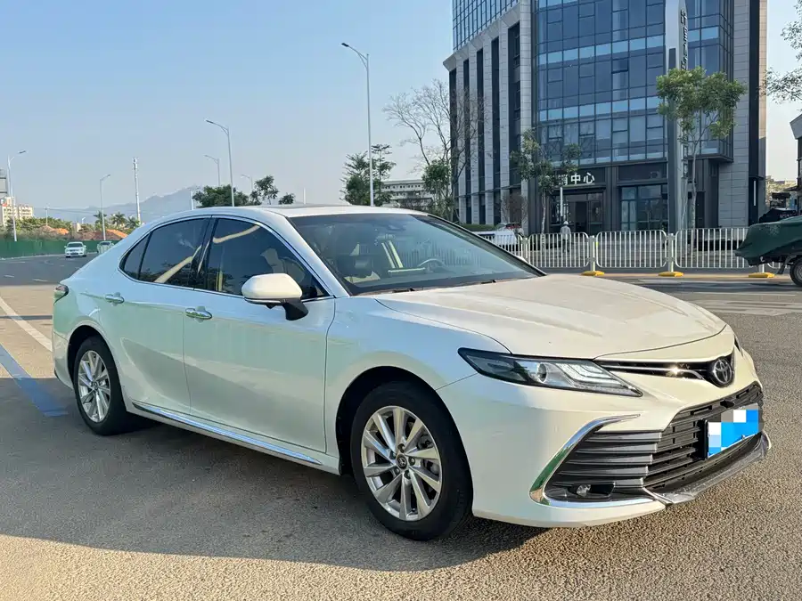 900x675_0_q87_c42_autohomecar__ChxpV2kz8ieAfhFUAAtEf6uTkH0677.jpg.webp Used Camry 2023 2.0G Deluxe Edition