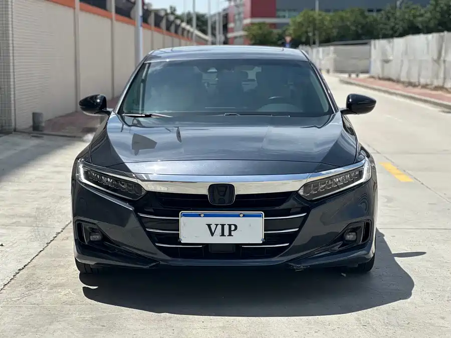 900x675_0_q87_c42_autohomecar__ChxpV2l22QuAVoAhAAggSoJJq_Y630.jpg.webp Used Accord 2022 Sharp Hybrid 2.0L Sharp Collar Edition