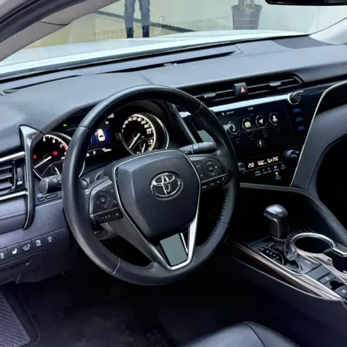 Used Camry 2019 2.0G Deluxe Edition National V
