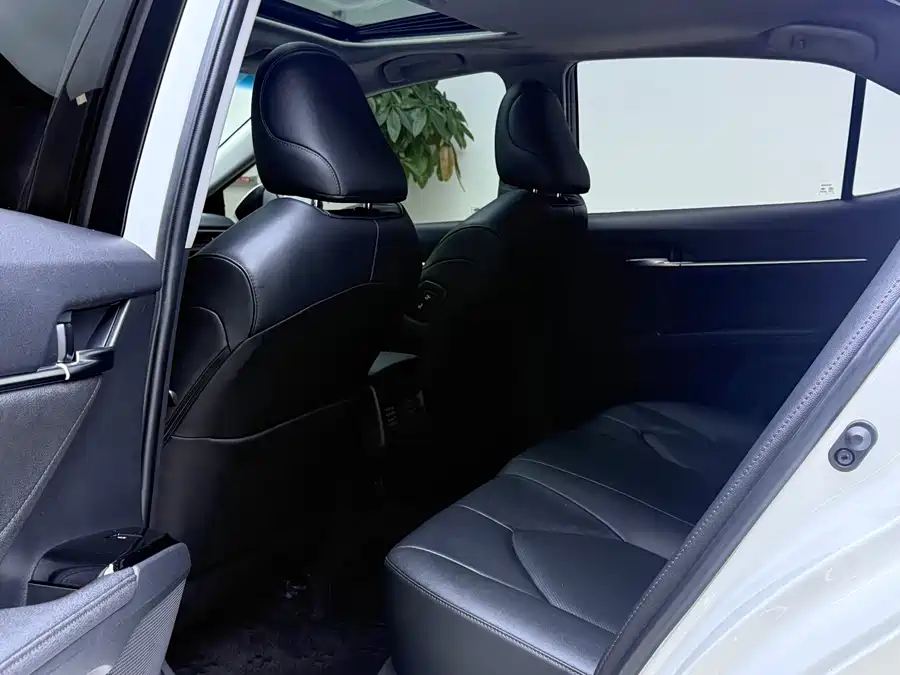 Used Camry 2019 2.0G Deluxe Edition National V