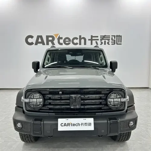 900x675_0_q87_c42_autohomecar__ChxpV2lE4_mAPqRFAAd3IOIQJt0586.jpg.webp Used GWM Tank 300 2021 Off-Road Version 2.0T Challenger