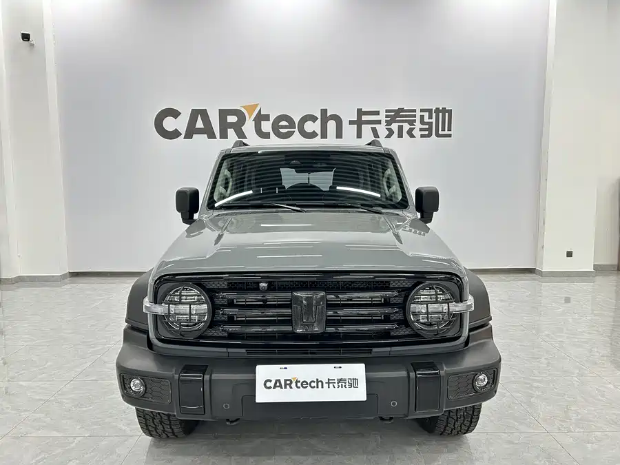 900x675_0_q87_c42_autohomecar__ChxpV2lE4_mAPqRFAAd3IOIQJt0586.jpg.webp Used GWM Tank 300 2021 Off-Road Version 2.0T Challenger