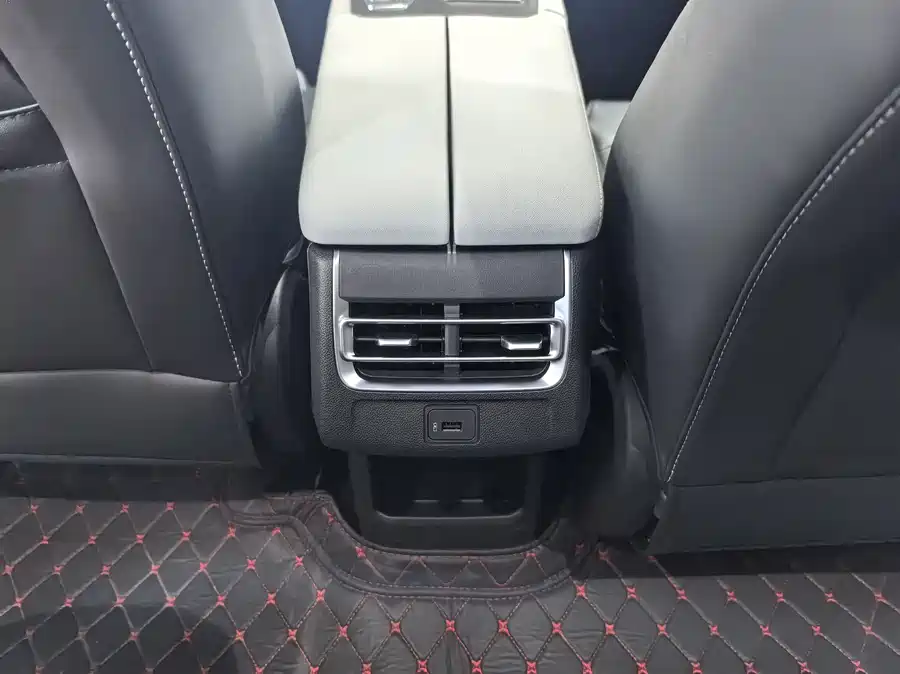 Used Changan CS75PLUS 2026 Smart Champion Edition 1.5T New Blue Whale Smart Navigation Model