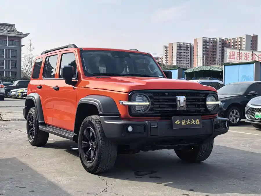 900x675_0_q87_c42_autohomecar__ChxpV2lKR_-ADbAcAAYNHOlgd6o081.jpg.webp Used GWM Tank 300 2021 Off-Road Version 2.0T Conqueror
