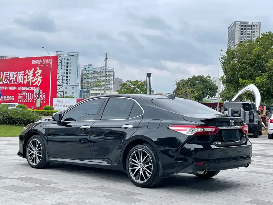 900x675_0_q87_c42_autohomecar__ChxpV2lKTW6ATR3LAAoDeyLA800182.jpg.webp Used Camry 2021 2.5G Deluxe Edition