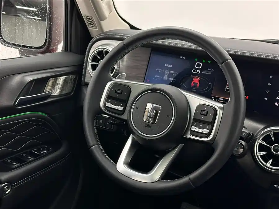 900x675_0_q87_c42_autohomecar__ChxpV2lLeQ-ACvkMAAHJs-9WxaU706.jpg.webp Used GWM Tank 300 2024 2.0T Conqueror