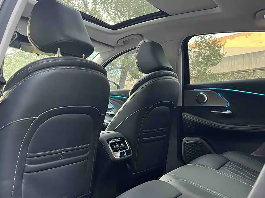 900x675_0_q87_c42_autohomecar__ChxpV2lQsp6AEV8fAAVKOSPX6dc173.jpg.webp Used Chery Arrizo 8 2024 high-energy version 2.0T DCT power