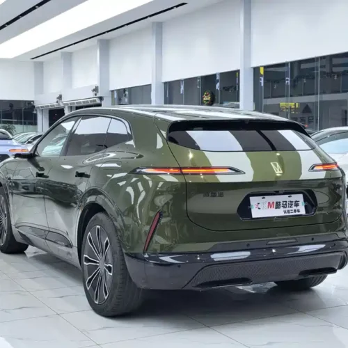 900x675_0_q87_c42_autohomecar__ChxpV2lSNrmAWtwWAAWFIXb9sUQ804.jpg.webp Used Avita 07 2024 Ultra range extended version four-wheel drive