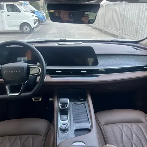 900x675_0_q87_c42_autohomecar__ChxpV2lTRS2AdaYFAAjVh2WXgyw649.jpg.webp Used Chery Arrizo 8 2024 high-energy version 2.0T DCT Royal