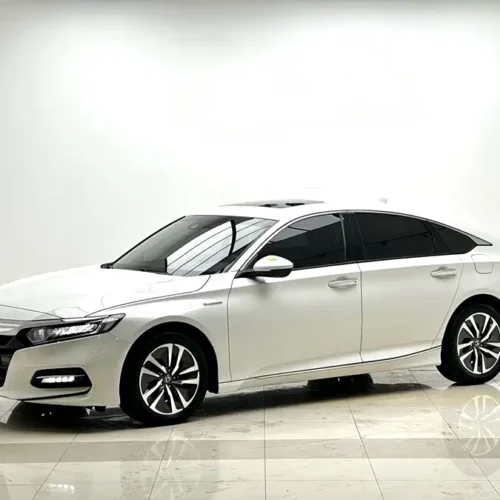 Used Accord 2018 Sharp Hybrid 2.0L Sharp Collar Edition National VI