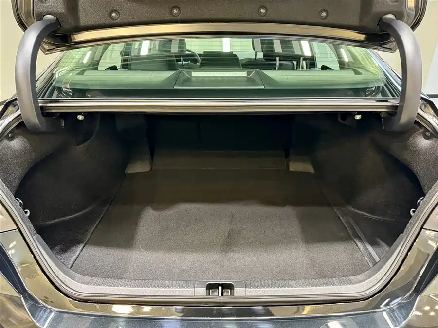 900x675_0_q87_c42_autohomecar__ChxpV2lY6HKAa3UhAAJ_DpBzed4159.jpg.webp Used Camry 2026 Dual Engine 2.0HSE Sports Lite Edition