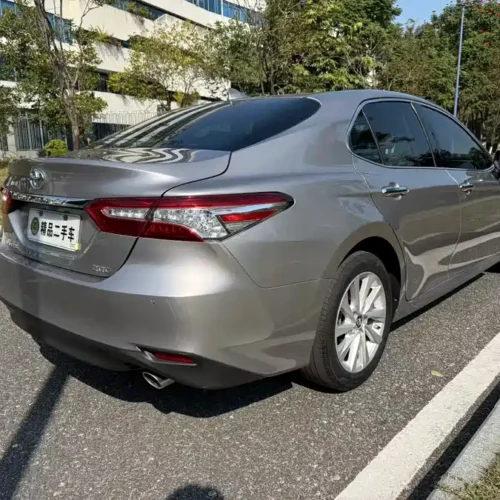 Used Camry 2021 2.0G Deluxe Edition