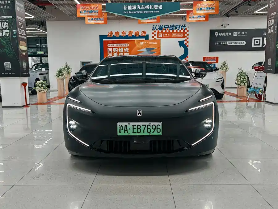 900x675_0_q87_c42_autohomecar__ChxpV2lbYmGAZsFBAAZhZJgPoO0057.jpg.webp Used Avita 12 2024 700 Triple Laser Rear Drive Luxury Edition