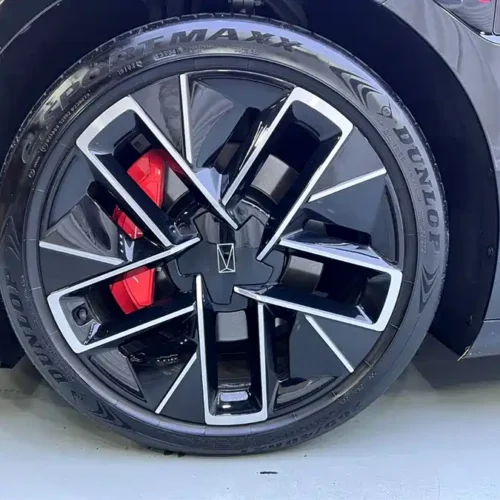 900x675_0_q87_c42_autohomecar__ChxpV2lcsniAVAOzAAI2oAZYYNk134.jpg.webp Used Avita 12 2025 Max extended range version