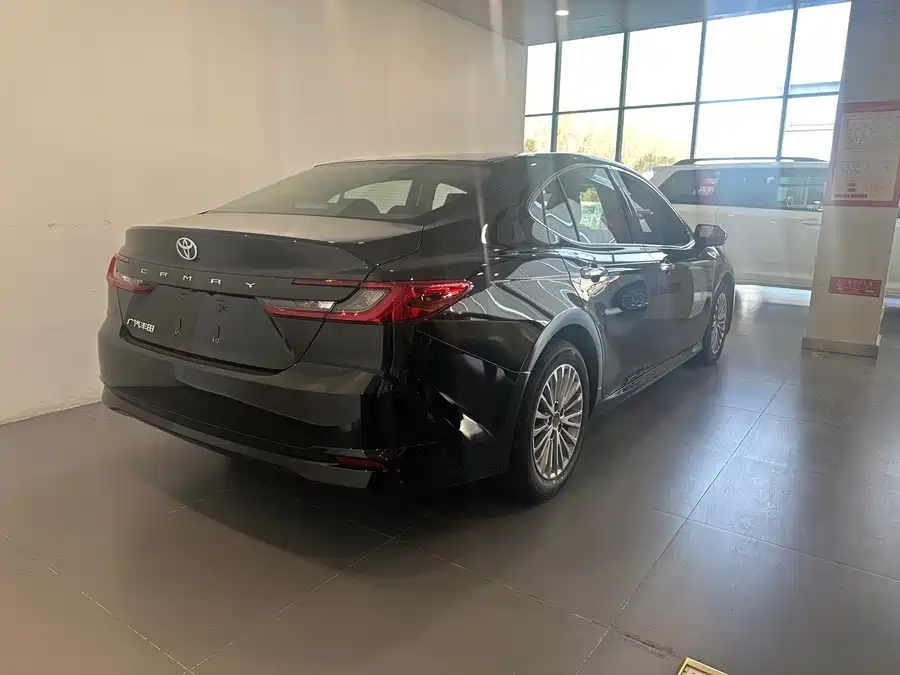 Used Camry 2024 2.0GVP Deluxe Edition